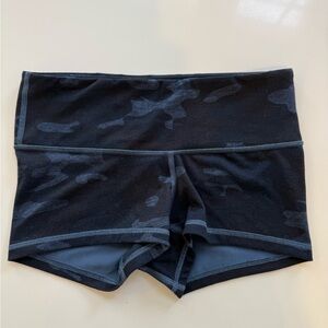 Lululemon Black Camouflage Women's Shorts